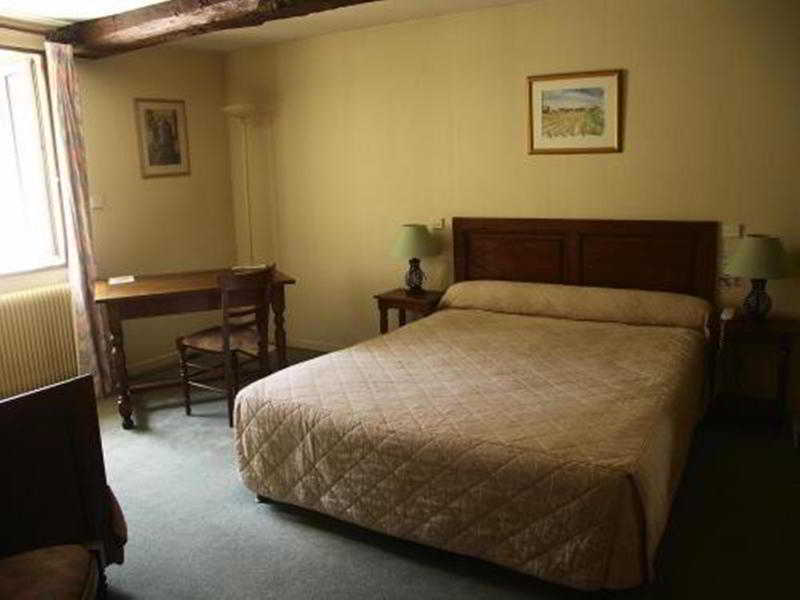 Hotel Wilson - Teritoria Ντιζόν Δωμάτιο φωτογραφία